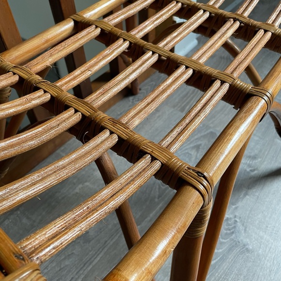Vintage Ficks Reed Style Bent Bamboo/Rattan Bench. Perfect for indoors or out - Picture 6 of 12